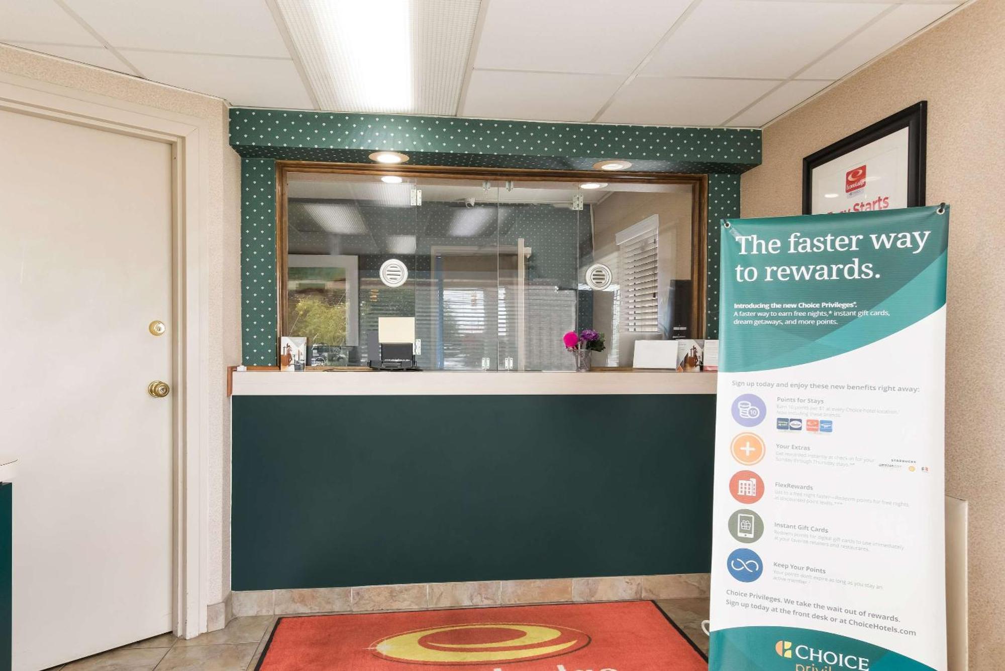 Econo Lodge North וושינגטון מראה חיצוני תמונה